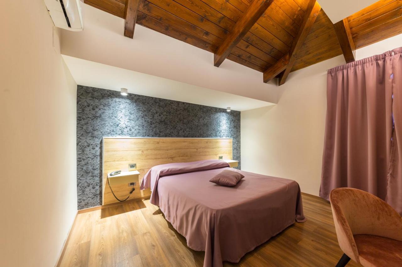 Hotel Vogue Licola Bagian luar foto