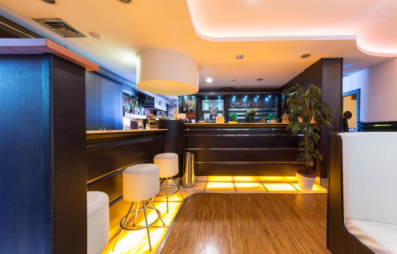 Hotel Vogue Licola Bagian luar foto